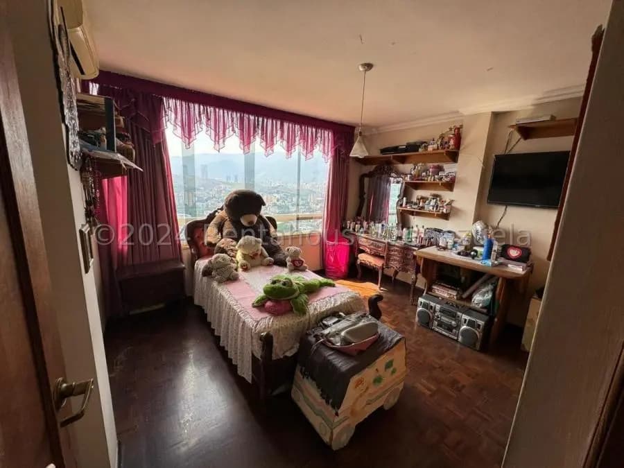 Casa en Venta en Colinas de Santa Mónica Caracas - 3