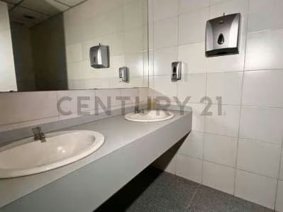 Sabana Grande Edificio Venta, la Esquina con Visibilidad que tu Negocio Necesita - 10