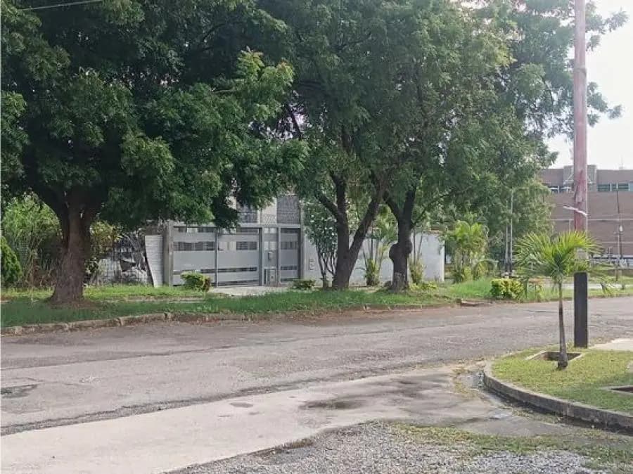 Terreno en Venta en Naguanagua - 9