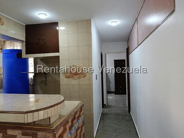 Apartamento (1 Nivel) en Alquiler en Casalta II, Distrito Metropolitano - 14
