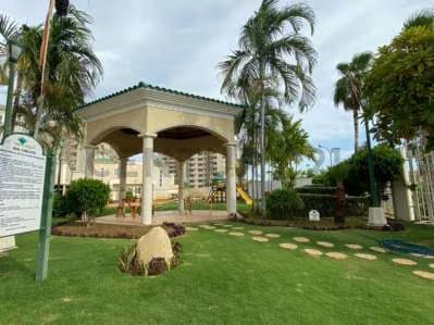 DISPONIBLE PARA ALQUILER TH. EN CONJ. RES. LAGO COUNTRY III - 3