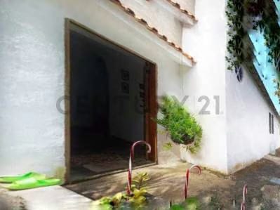 Quinta en Venta. Colinas de San Antonio de Los Altos. Am - 2