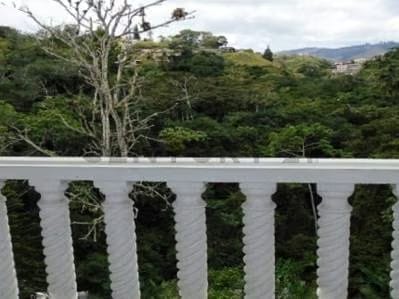 Quinta en Venta. Colinas de San Antonio de Los Altos. Am - 7