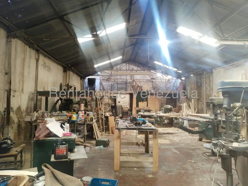 Comercial (Galpon - Deposito) en Alquiler en Puente Hierro, Distrito Metropolitano - 13