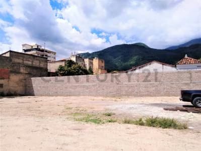 !!!GRAN OPORTUNIDAD DE INVERSIÓN!!! Terreno plano con todos los permisos - 8