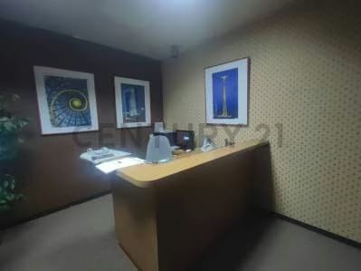 VENTA OFICINA CHACAO 3 OFICINAS / 4 CUBICULOS / 2 BANOS