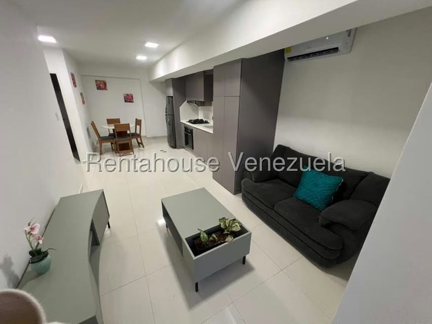 Apartamento (1 Nivel) en Venta en Triangulo del Este, Lara - 17