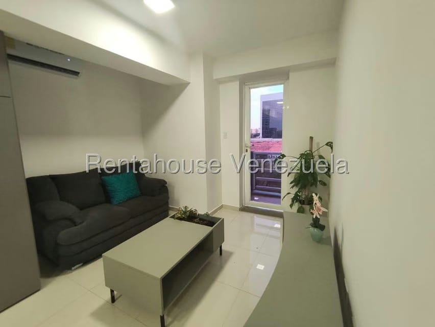 Apartamento (1 Nivel) en Venta en Triangulo del Este, Lara - 6