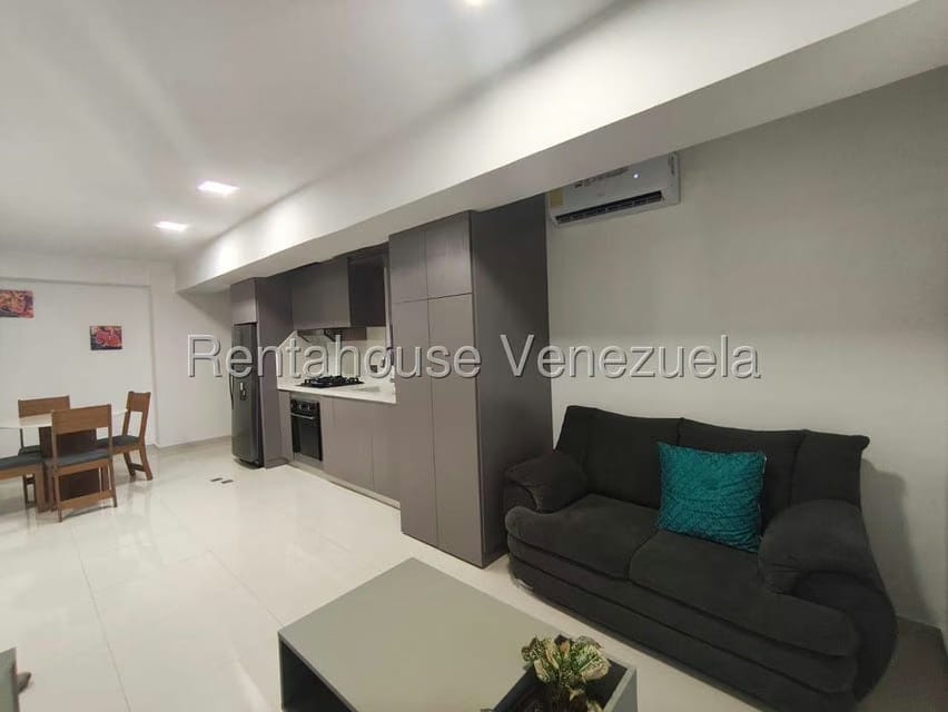 Apartamento (1 Nivel) en Venta en Triangulo del Este, Lara - 7