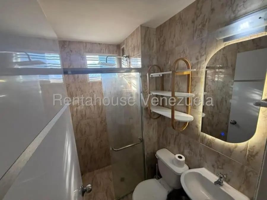 Apartamento en Alquiler en apamate Guatire - 2