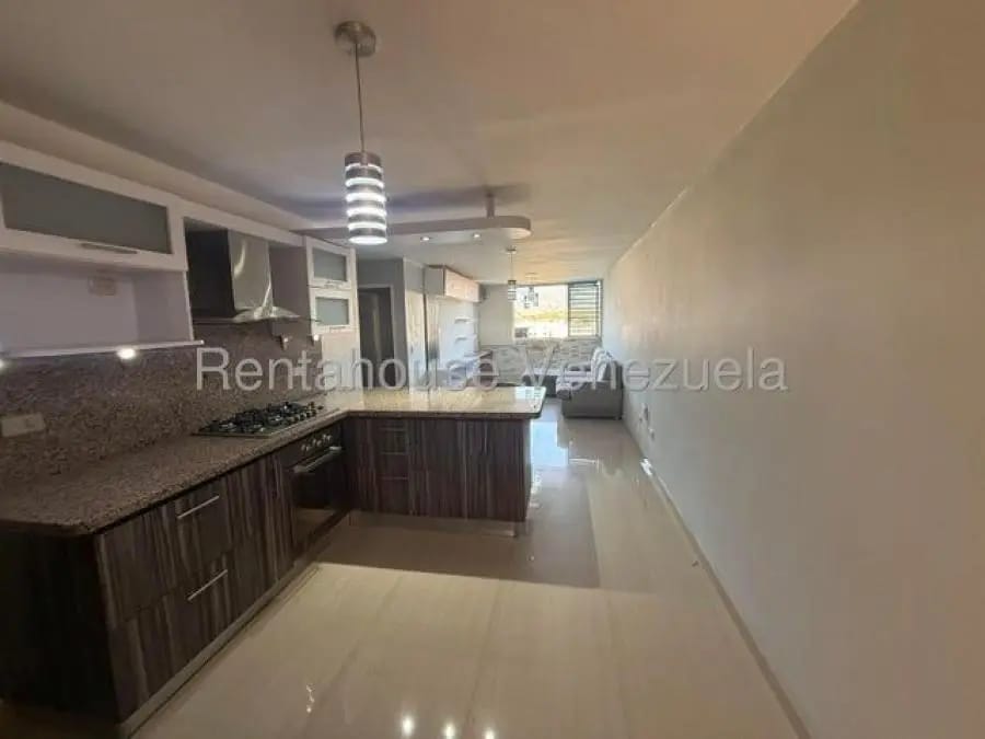 Apartamento en Alquiler en apamate Guatire - 14