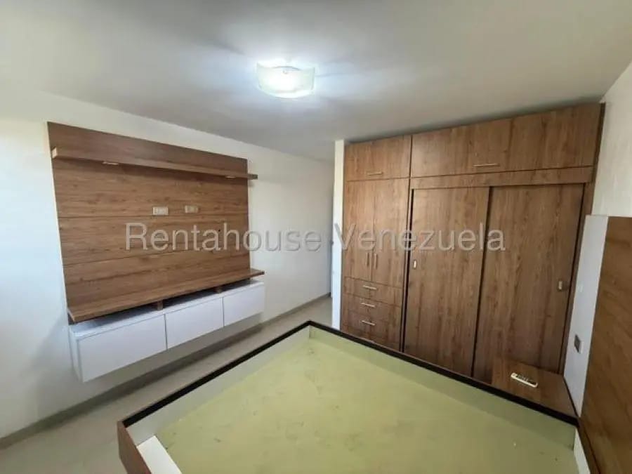 Apartamento en Alquiler en apamate Guatire - 4