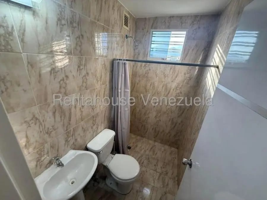 Apartamento en Alquiler en apamate Guatire - 6