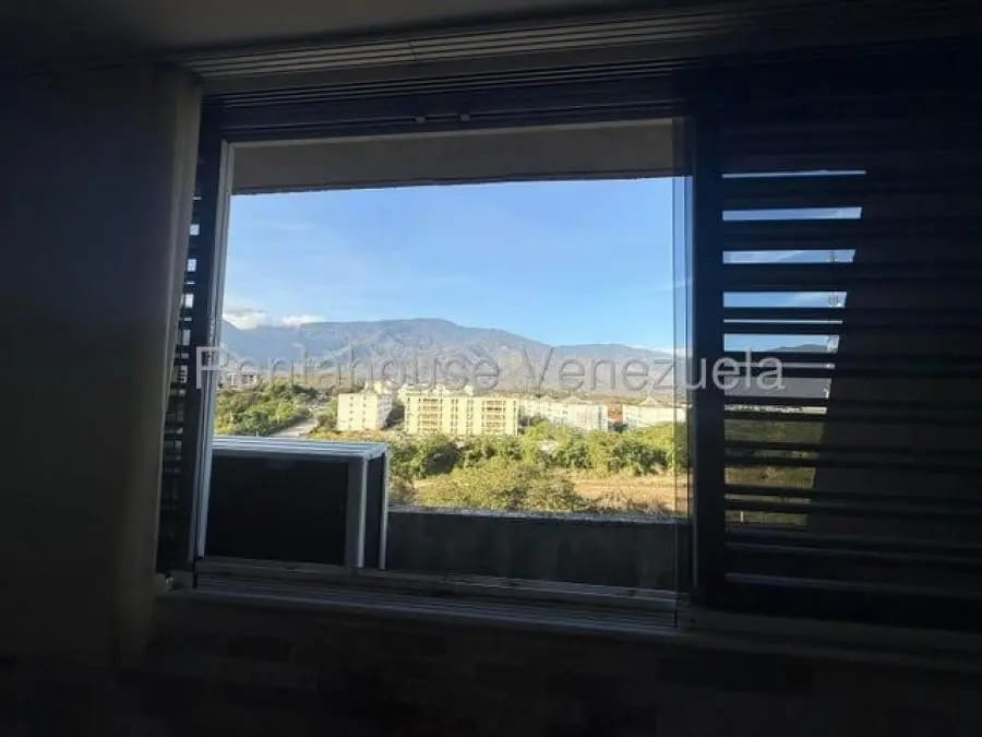 Apartamento en Alquiler en apamate Guatire - 10