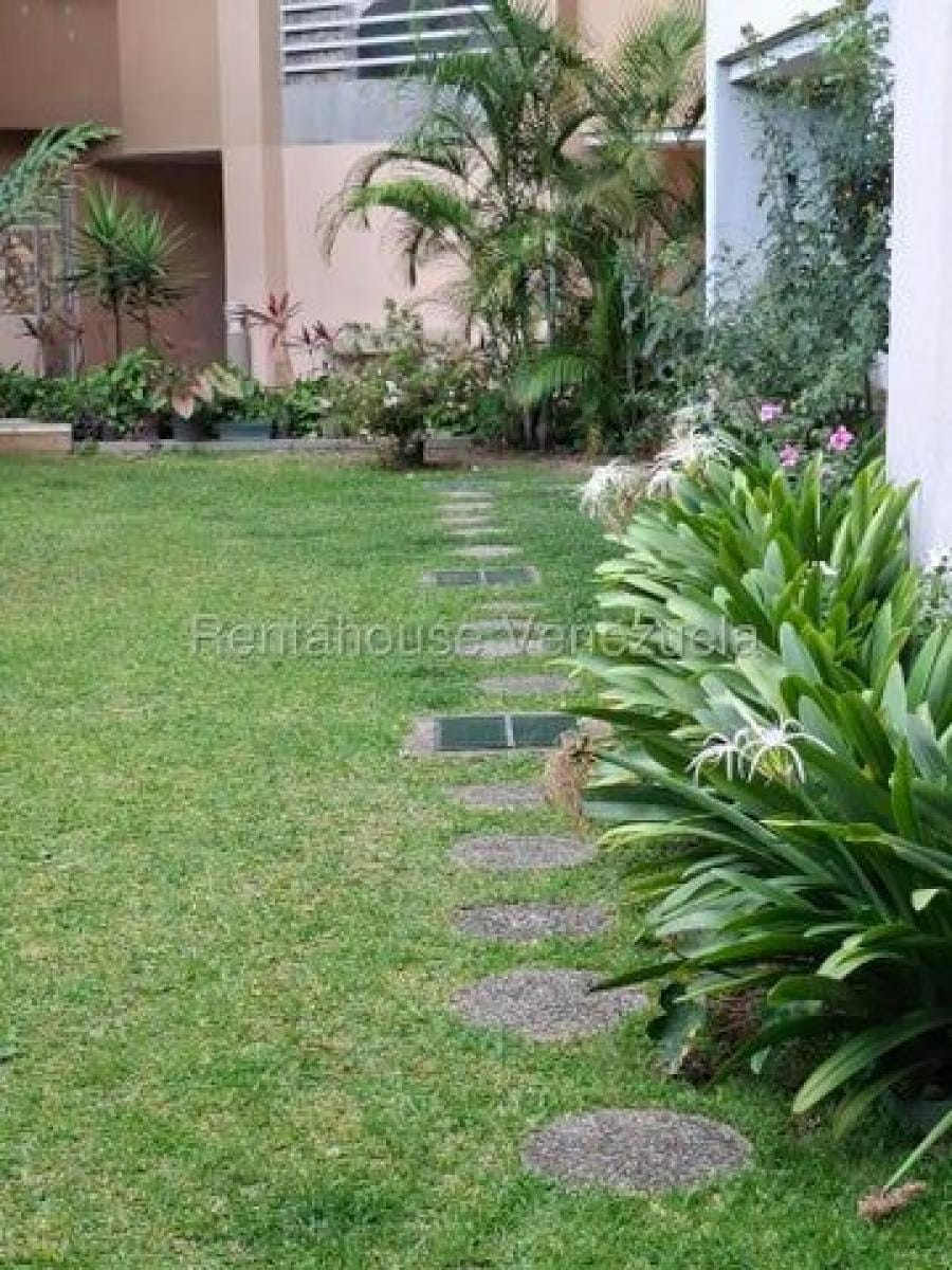 Apartamento en Venta en los naranjos de las mercedes Caracas