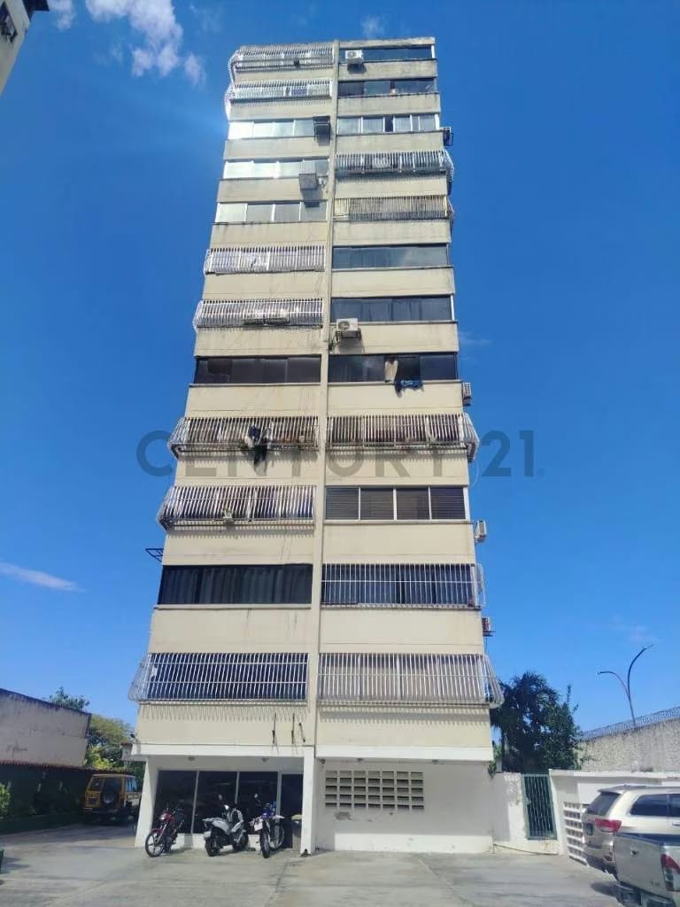 Tu refugio en La Guaira: Apartamento con Aire Acondicionado y Pozo en Macuto - 14