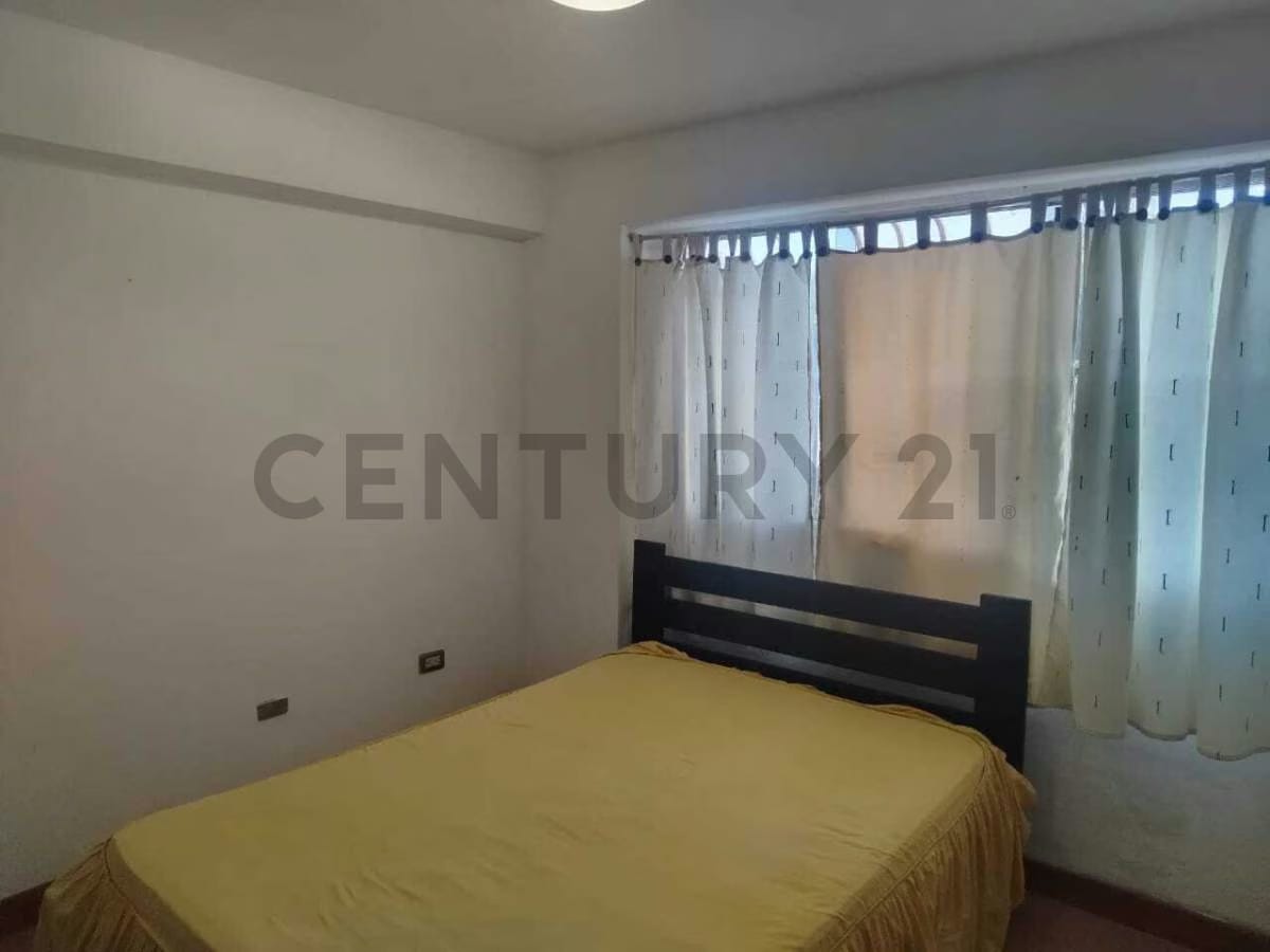 Tu refugio en La Guaira: Apartamento con Aire Acondicionado y Pozo en Macuto - 5