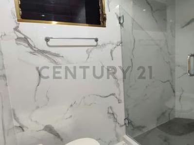 Hermosa casa bote b en Venta Remodelada - 6