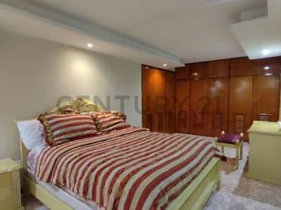 Hermosa casa bote b en Venta Remodelada - 9