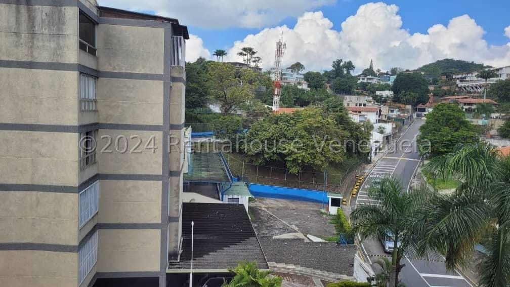 Apartamento (1 Nivel) en Venta en Cumbres de Curumo, Distrito Metropolitano - 17