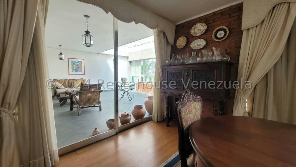 Apartamento (1 Nivel) en Venta en Cumbres de Curumo, Distrito Metropolitano - 20