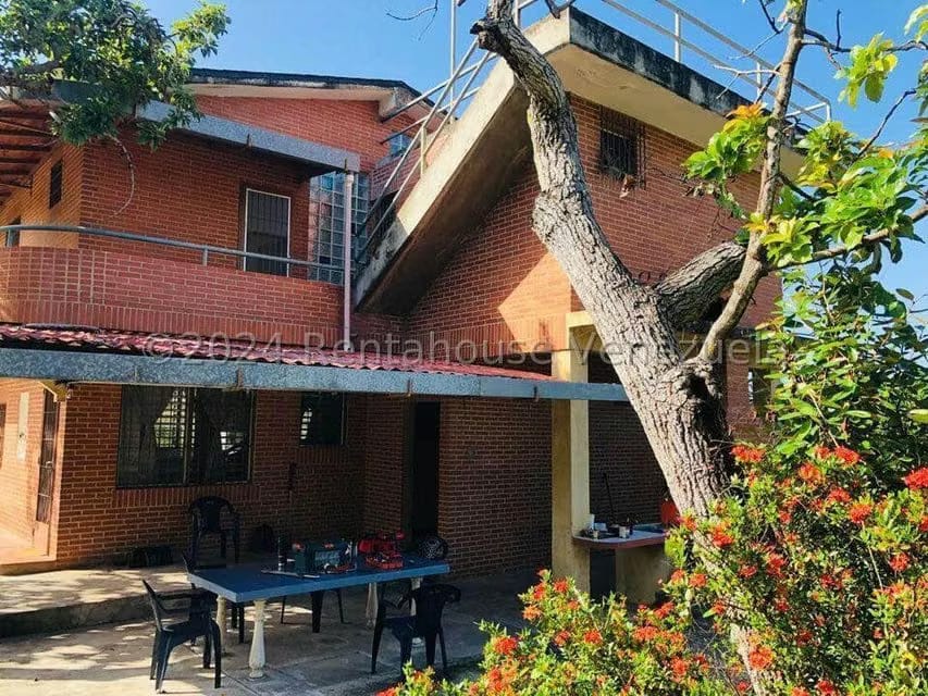 Casa (Casas de Playa) en Venta en Higuerote, Miranda - 3