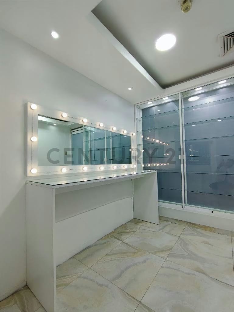 Local comercial con excelente ubicación Centro Comercial Aventura Plaza - 6