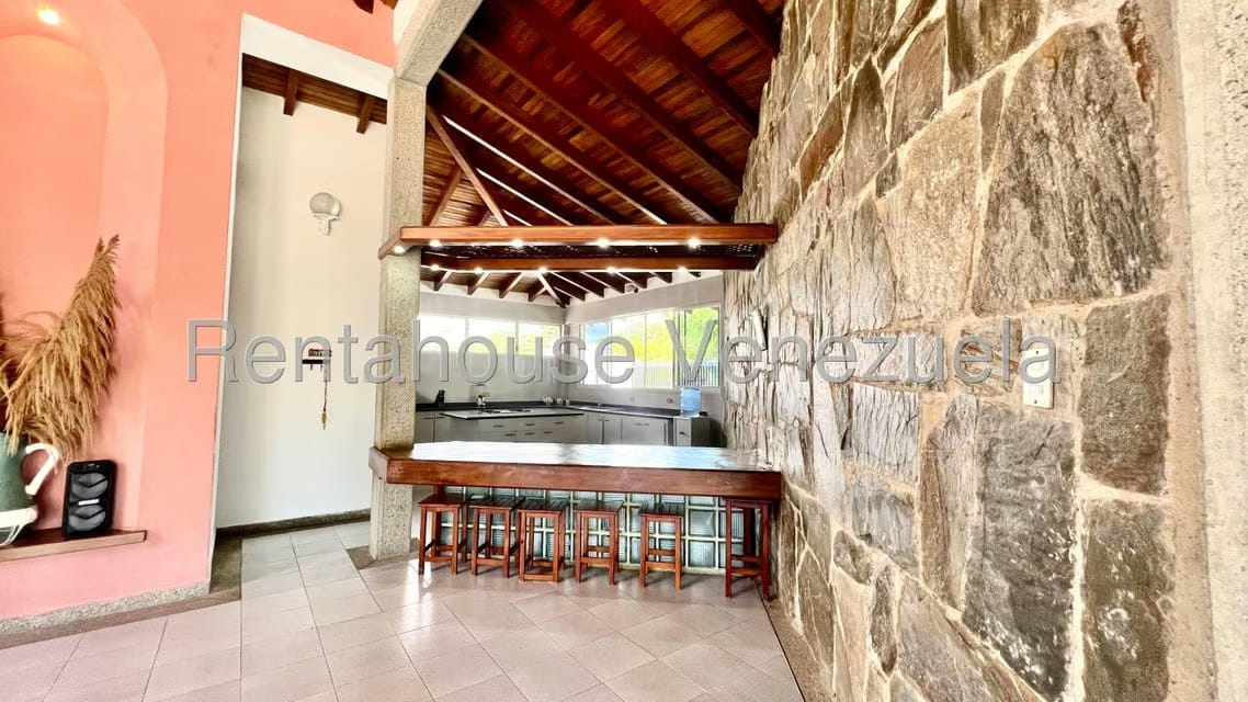 Casa (1 Nivel) en Venta en Las Mercedes de Paparo, Miranda - 16