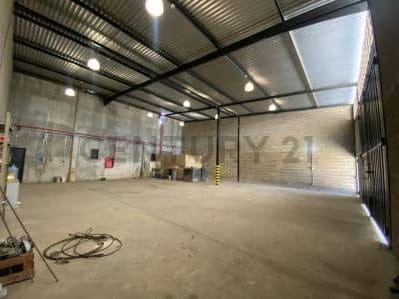 En Venta Centro Empresarial Odyssey - 5