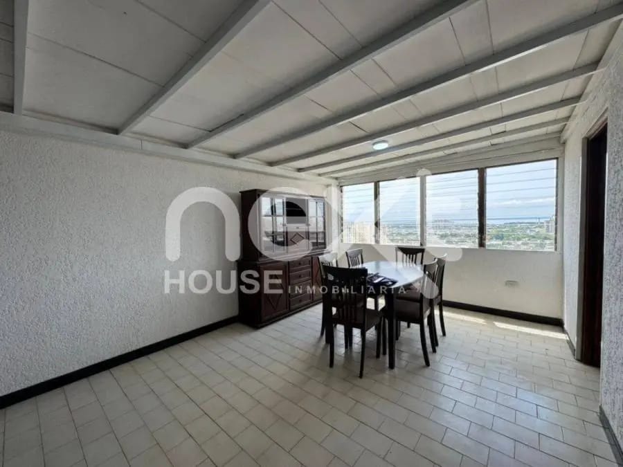 Apartamento en Alquiler en Maracaibo - 11