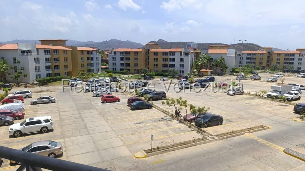 Apartamento (1 Nivel) en Alquiler en Av Diego Bautista Urbaneja, Anzoategui