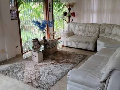 En venta exclusiva propiedad que reúne elegancia y confort. - 2