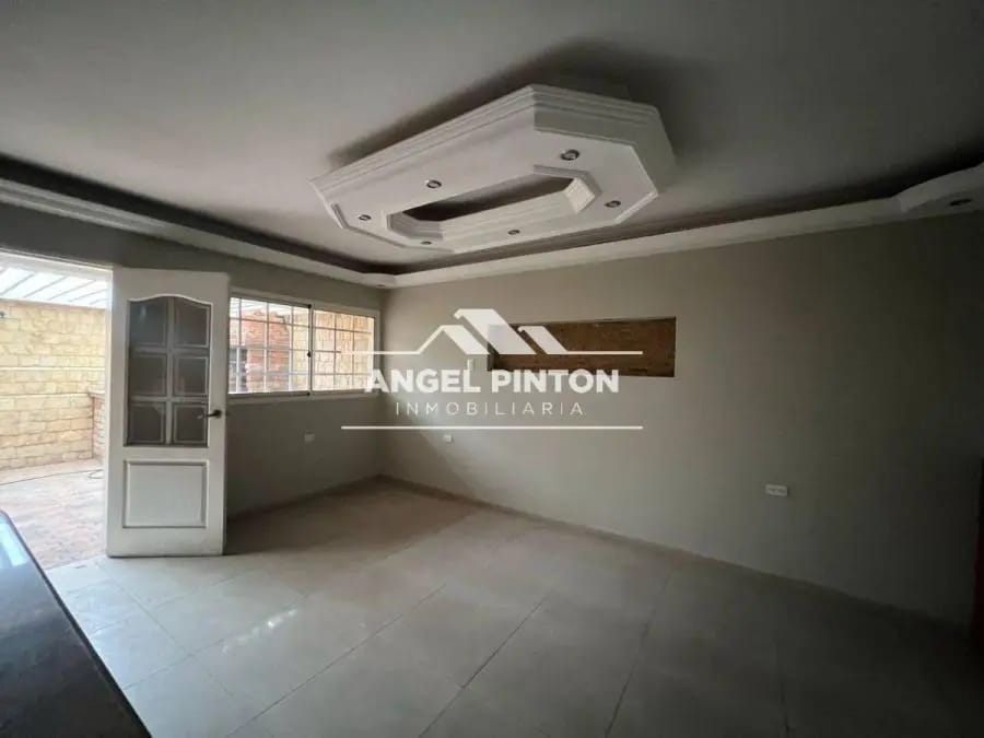 Apartamento en Alquiler en Norte Maracaibo - 4