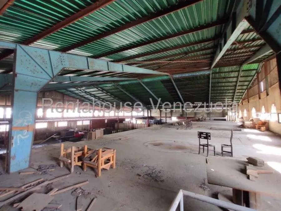 Galpon en Venta en santa rita Maracay - 4