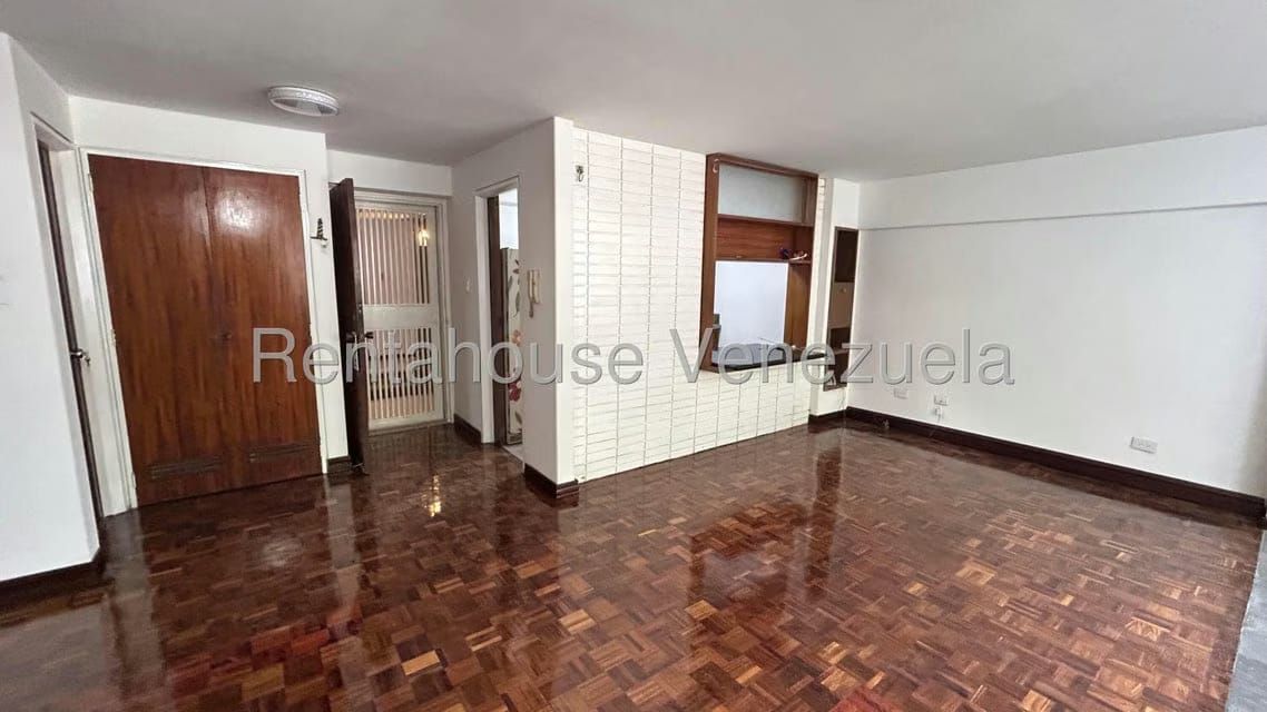 Apartamento (1 Nivel) en Alquiler en Alta Florida, Distrito Metropolitano - 8