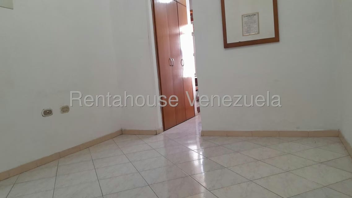 Comercial (Oficina) en Alquiler en Centro, Lara - 3