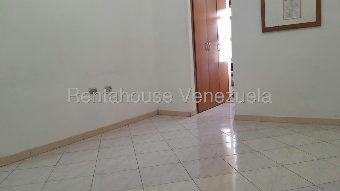 Comercial (Oficina) en Alquiler en Centro, Lara - 8