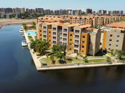 Venta Puesto de Muelle de 3.5 mtsen canal de navegación principal - 6