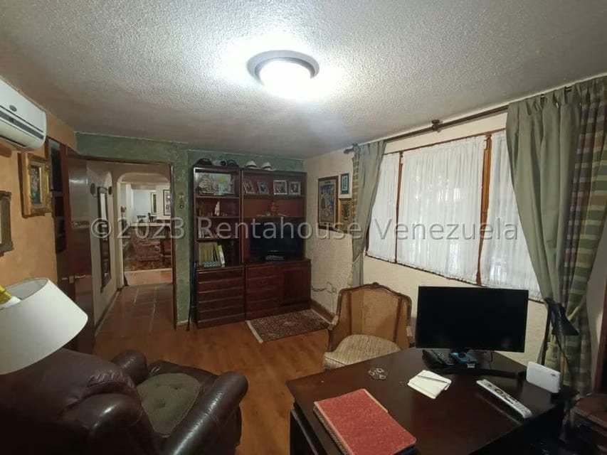 Casa (Colonial) en Venta en La Lagunita Country Club, Distrito Metropolitano - 15