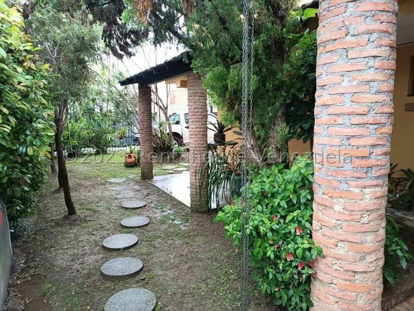 Casa (Colonial) en Venta en La Lagunita Country Club, Distrito Metropolitano - 4