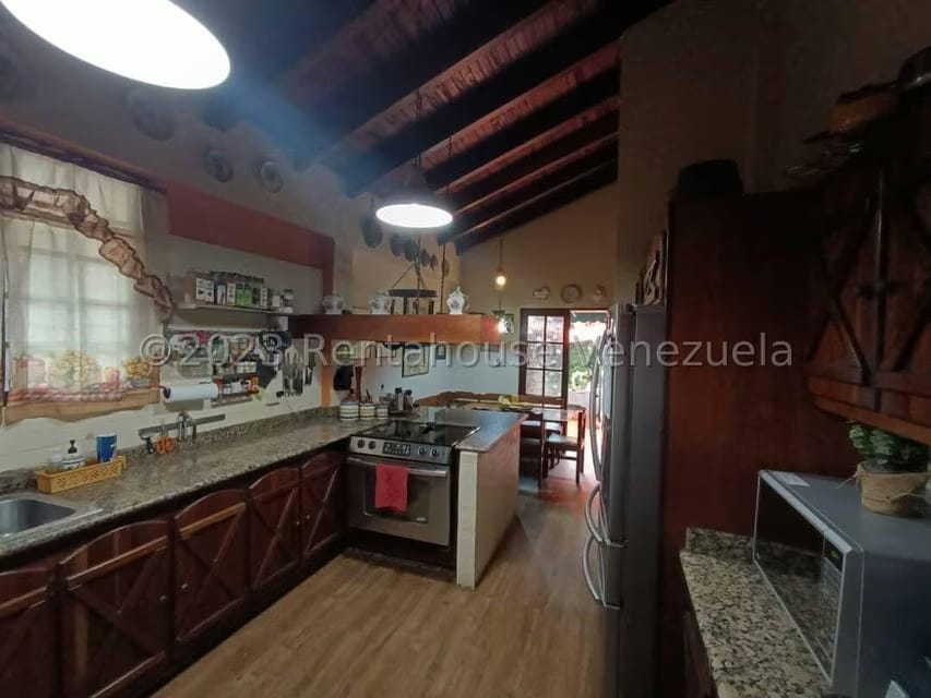 Casa (Colonial) en Venta en La Lagunita Country Club, Distrito Metropolitano - 33