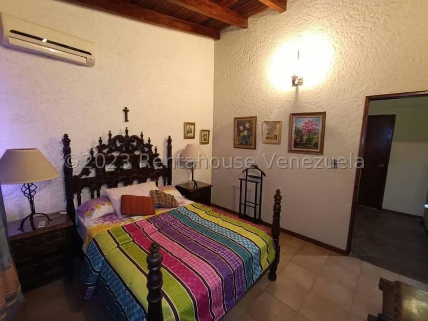 Casa (Colonial) en Venta en La Lagunita Country Club, Distrito Metropolitano - 49