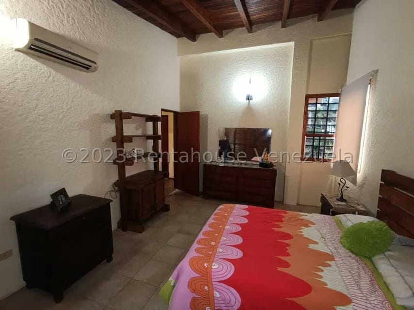 Casa (Colonial) en Venta en La Lagunita Country Club, Distrito Metropolitano - 53