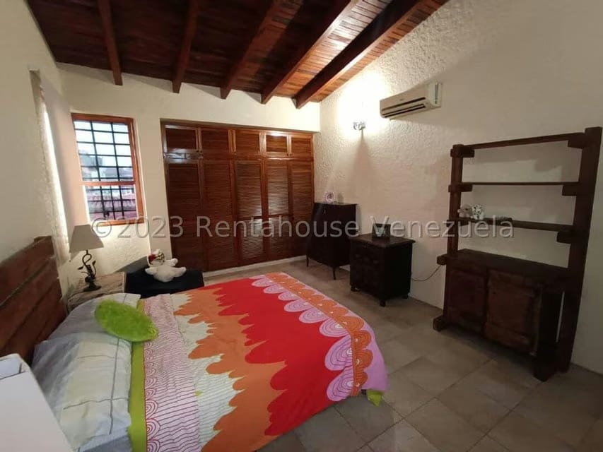 Casa (Colonial) en Venta en La Lagunita Country Club, Distrito Metropolitano - 54