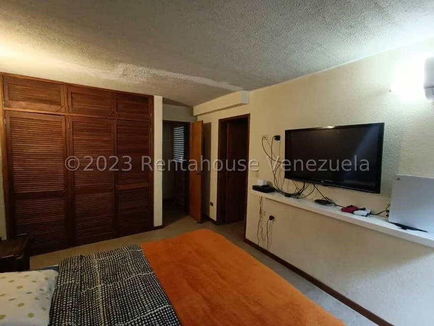 Casa (Colonial) en Venta en La Lagunita Country Club, Distrito Metropolitano - 69