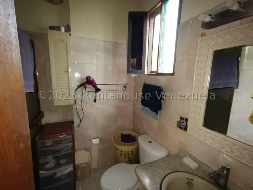 Casa (Colonial) en Venta en La Lagunita Country Club, Distrito Metropolitano - 71