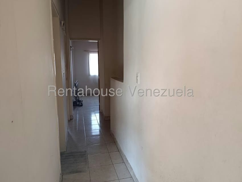 Townhouse (Duplex) en Venta en Villa Del Este, Miranda - 10