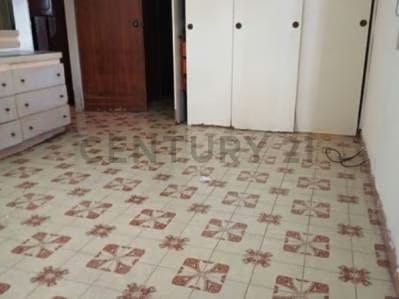 AMPLIO Y LUMINOSO APARTAMENTO EN LA URBINA PARA ADAPTAR A SU GUSTO - 9