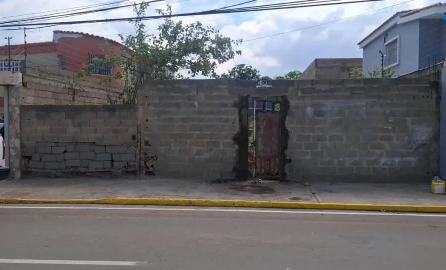 Terreno en Venta en Barcelona - 2