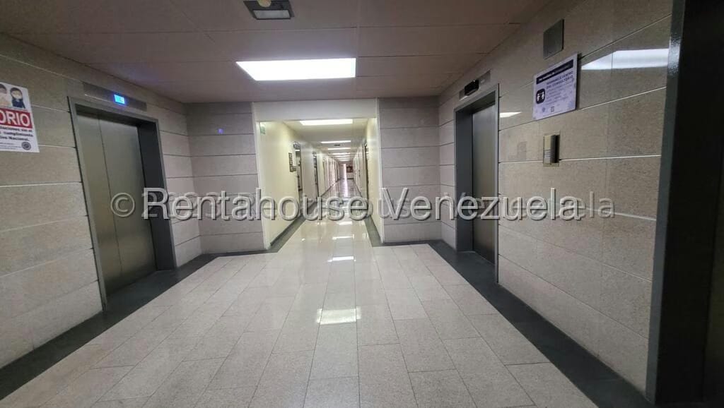 Comercial (Consultorio Medico) en Alquiler en San Bernardino, Distrito Metropolitano - 11